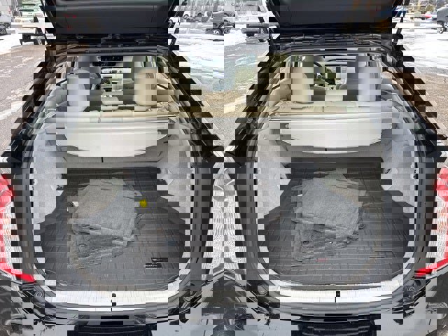 Used 2014 Toyota Prius Five image 12