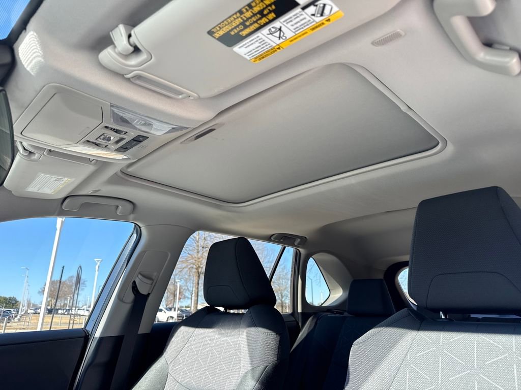 Used 2024 Toyota RAV4 XLE image 25