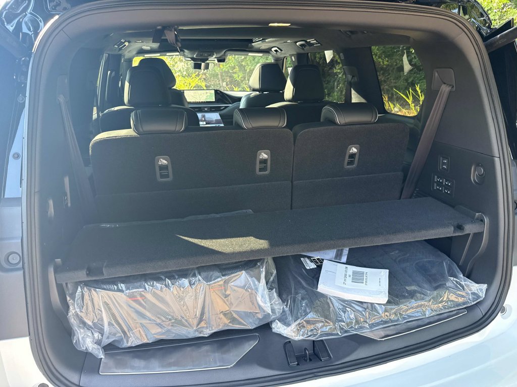 New 2027 INFINITI QX80 Autograph AWD/4WD image 30