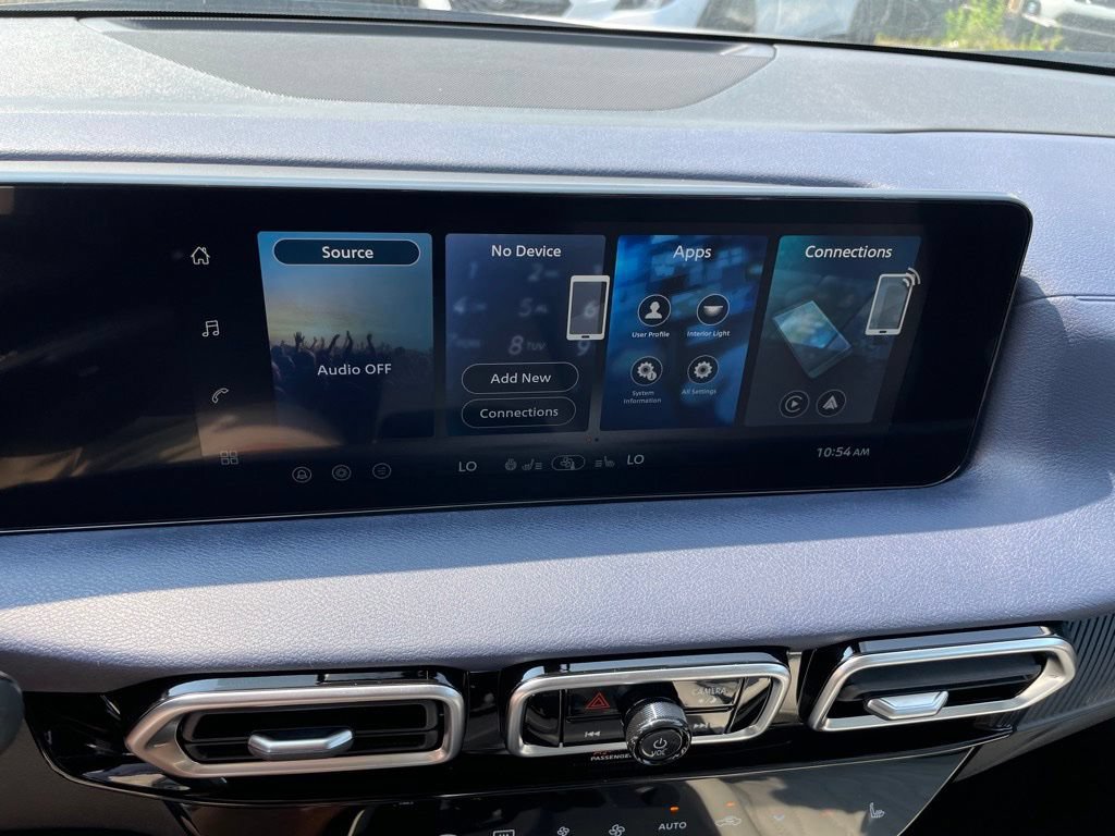 New 2026 Nissan Sentra SL w/ Floor Mat Package FWD image 15