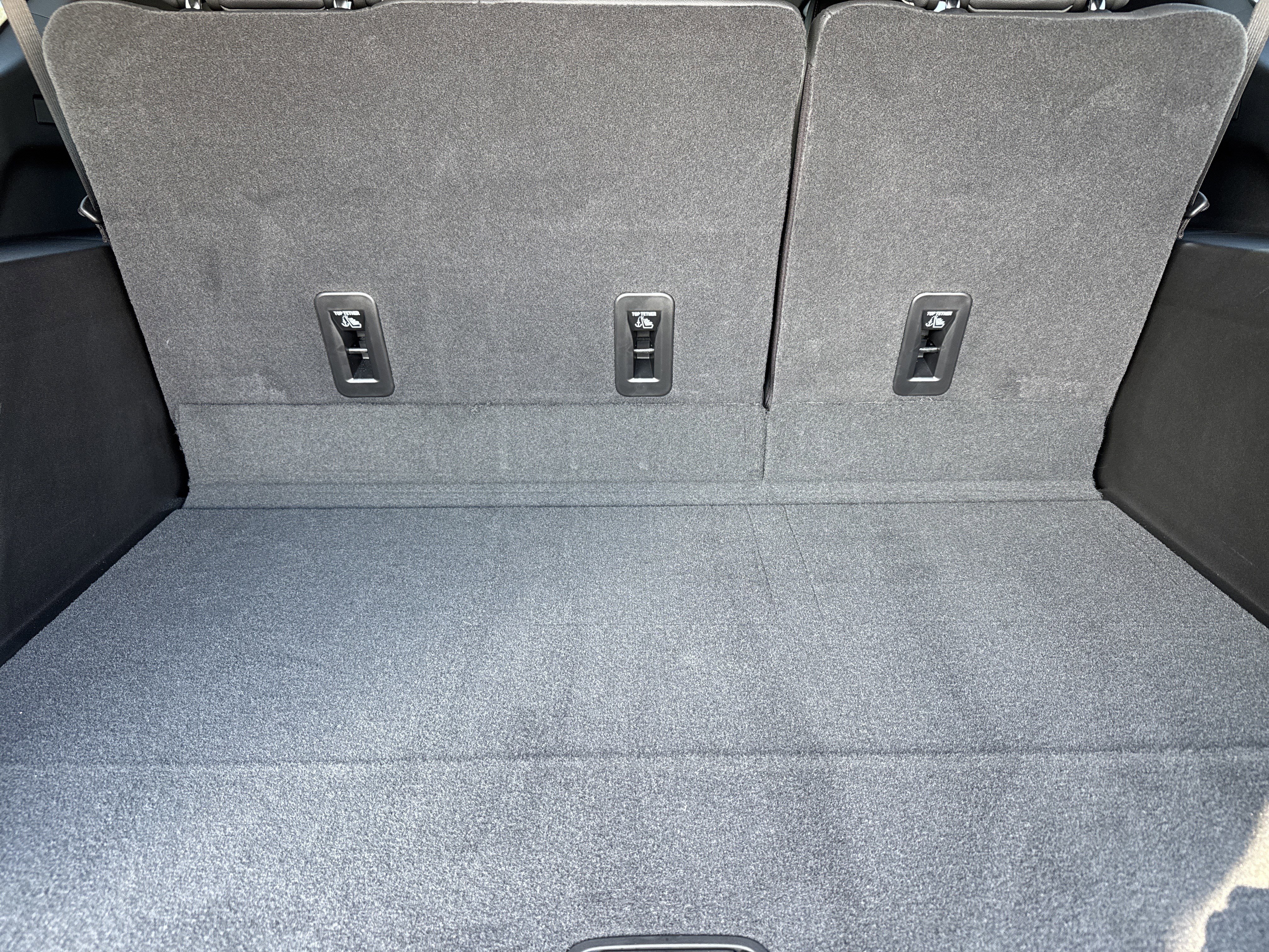 Used 2026 GMC Yukon XL Elevation w/ Elevation Premium Package image 37