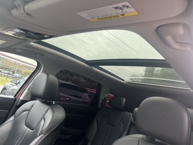 Certified 2023 Kia Sorento S w/ Panoramic Sunroof Package FWD image 10