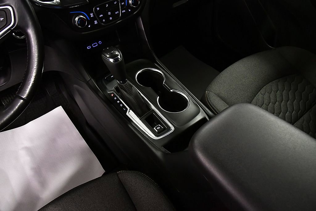 Used 2020 Chevrolet Equinox LT image 22