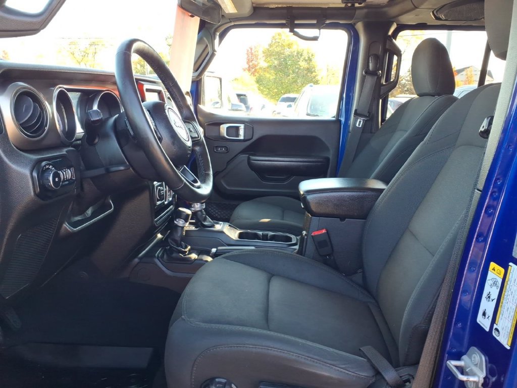 Used 2018 Jeep Wrangler Unlimited Sport S AWD/4WD image 12