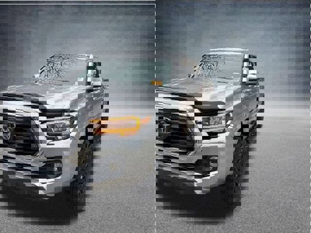 Used 2022 Toyota Tacoma SR5 image 15