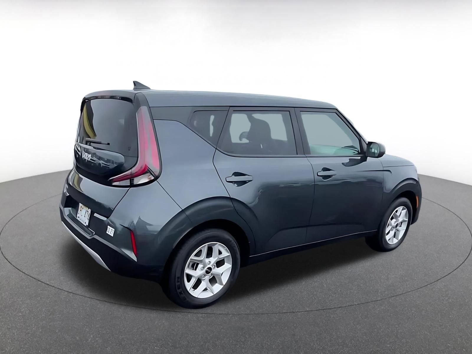 Used 2025 Kia Soul LX w/ LX Technology Package image 15