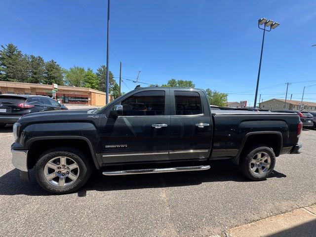 Used 2017 GMC Sierra 1500 SLT w/ SLT Preferred Package AWD/4WD image 4