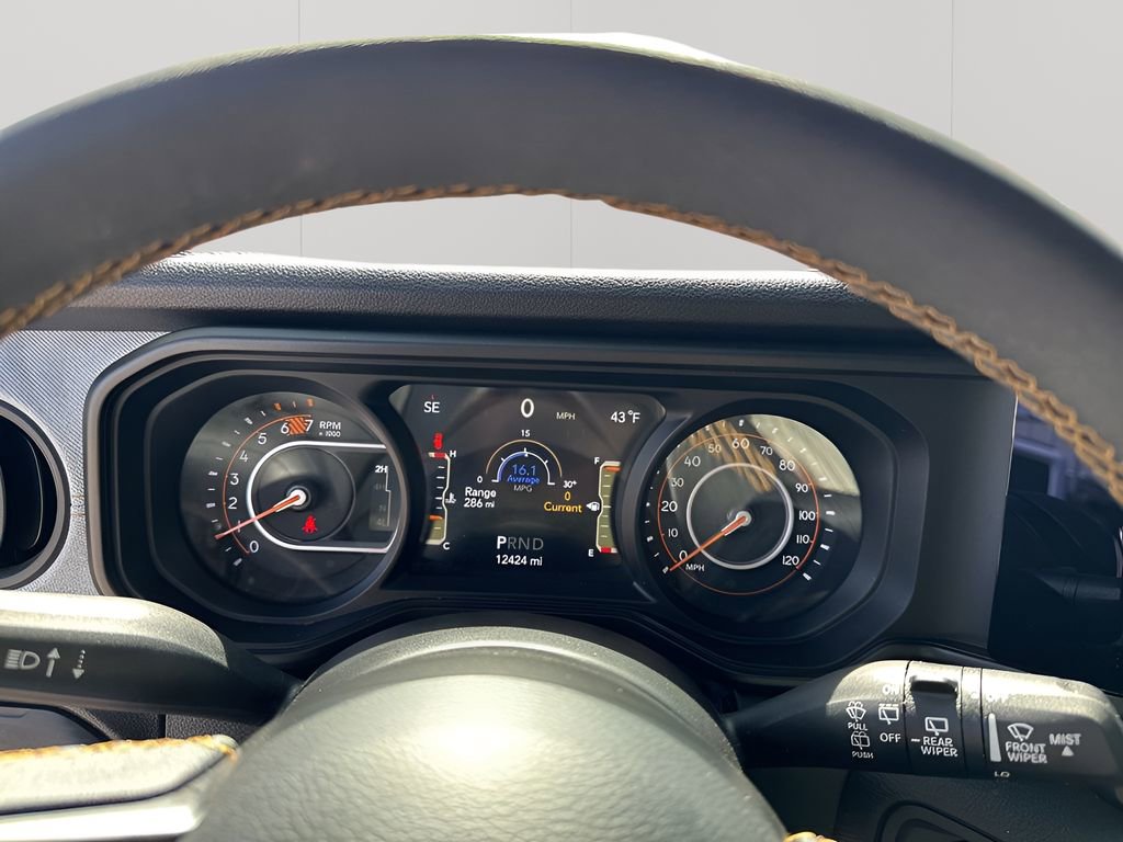 Used 2024 Jeep Wrangler Willys image 34
