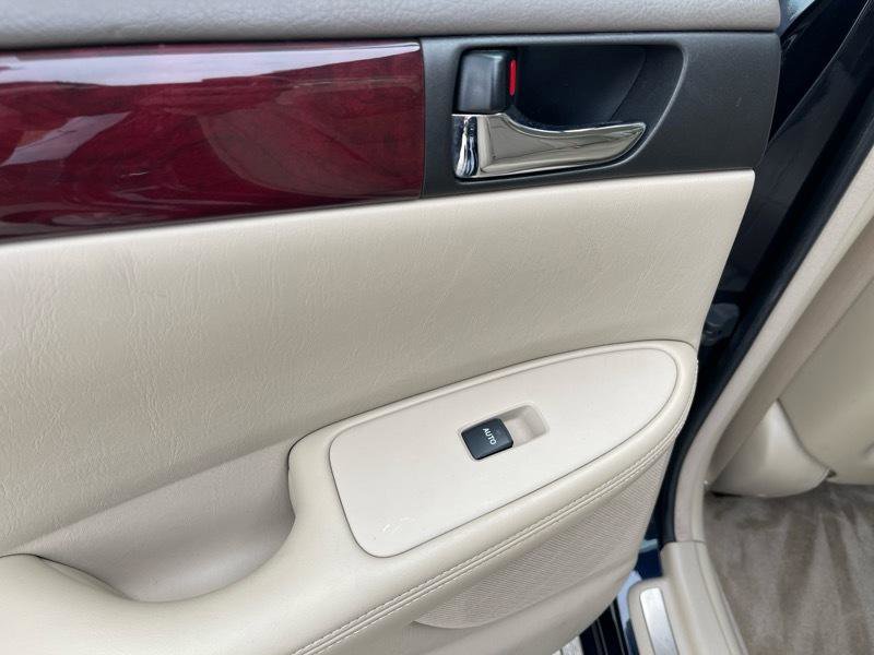Used 2002 Lexus ES 330 FWD image 34