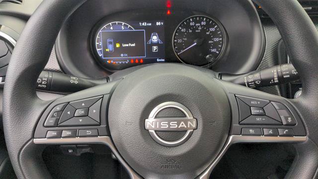 Certified 2023 Nissan Kicks SV FWD image 14
