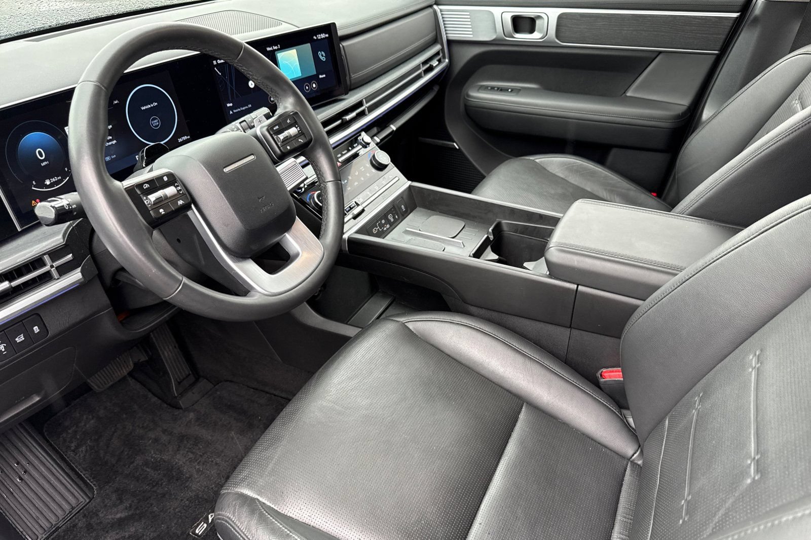 Used 2024 Hyundai Santa Fe Limited AWD/4WD image 9