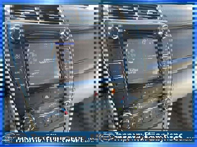 Used 2016 Toyota Camry XLE image 28