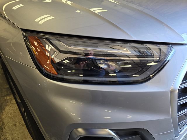Used 2023 Audi Q5 2.0T Premium Plus w/ Premium Plus Package AWD/4WD image 5