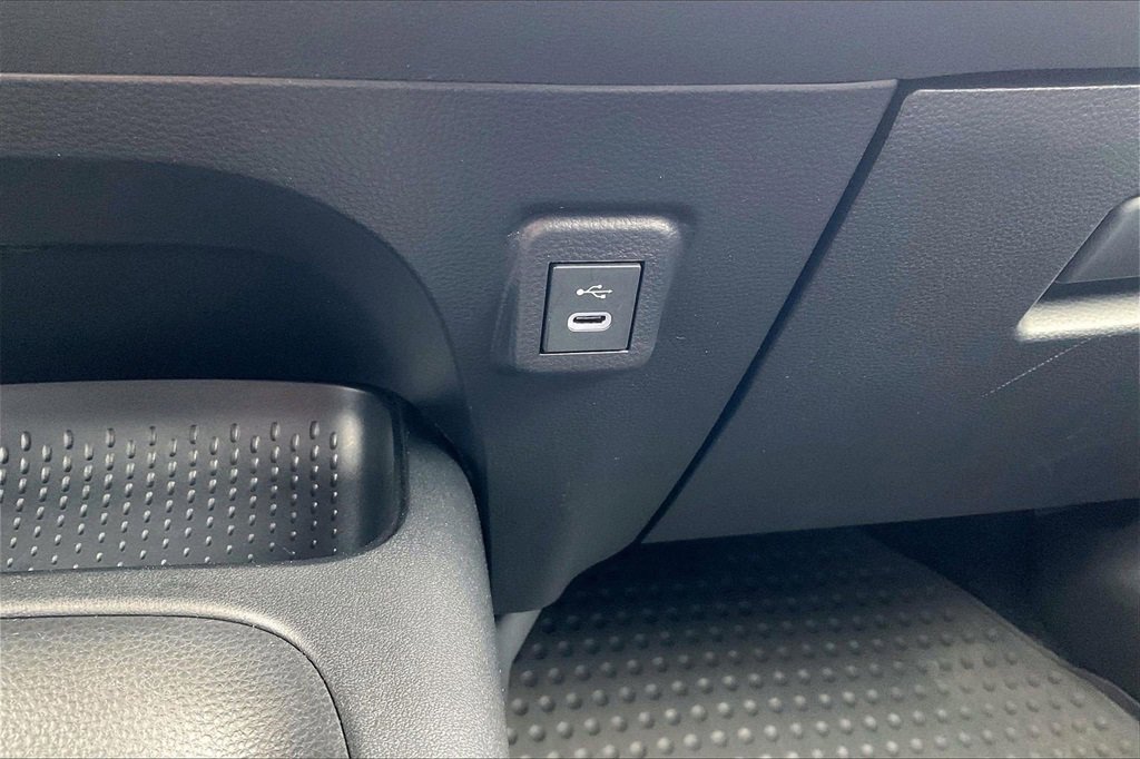 Used 2024 Toyota Corolla LE image 33