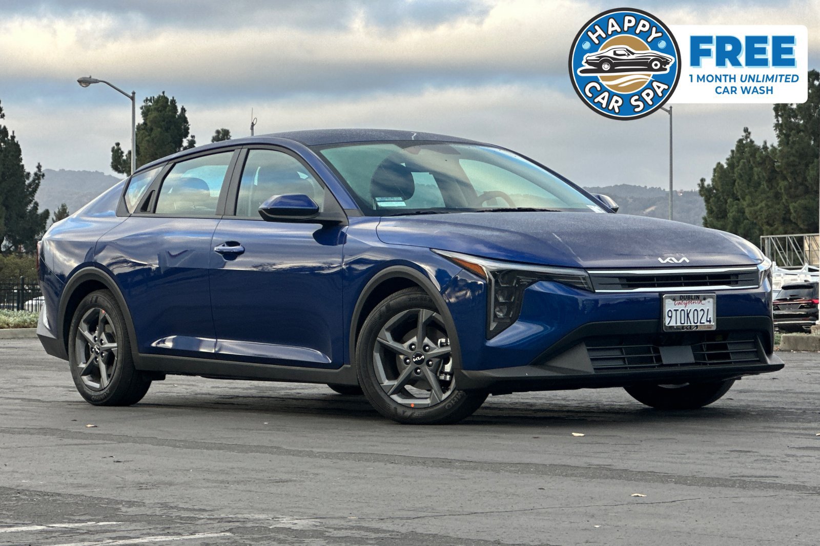 Used 2025 Kia K4 FWD image 1