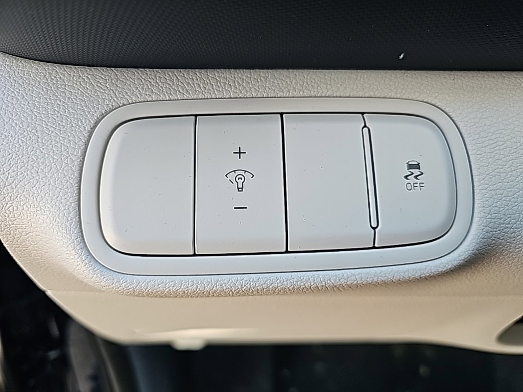 New 2026 Hyundai Venue SEL image 16