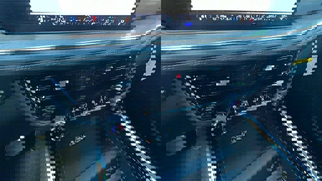 New 2026 Chevrolet Suburban High Country w/ Sun And Tow Package image 24