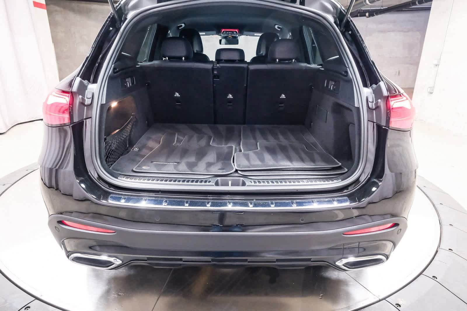 Certified 2026 Mercedes-Benz GLC 300 image 25