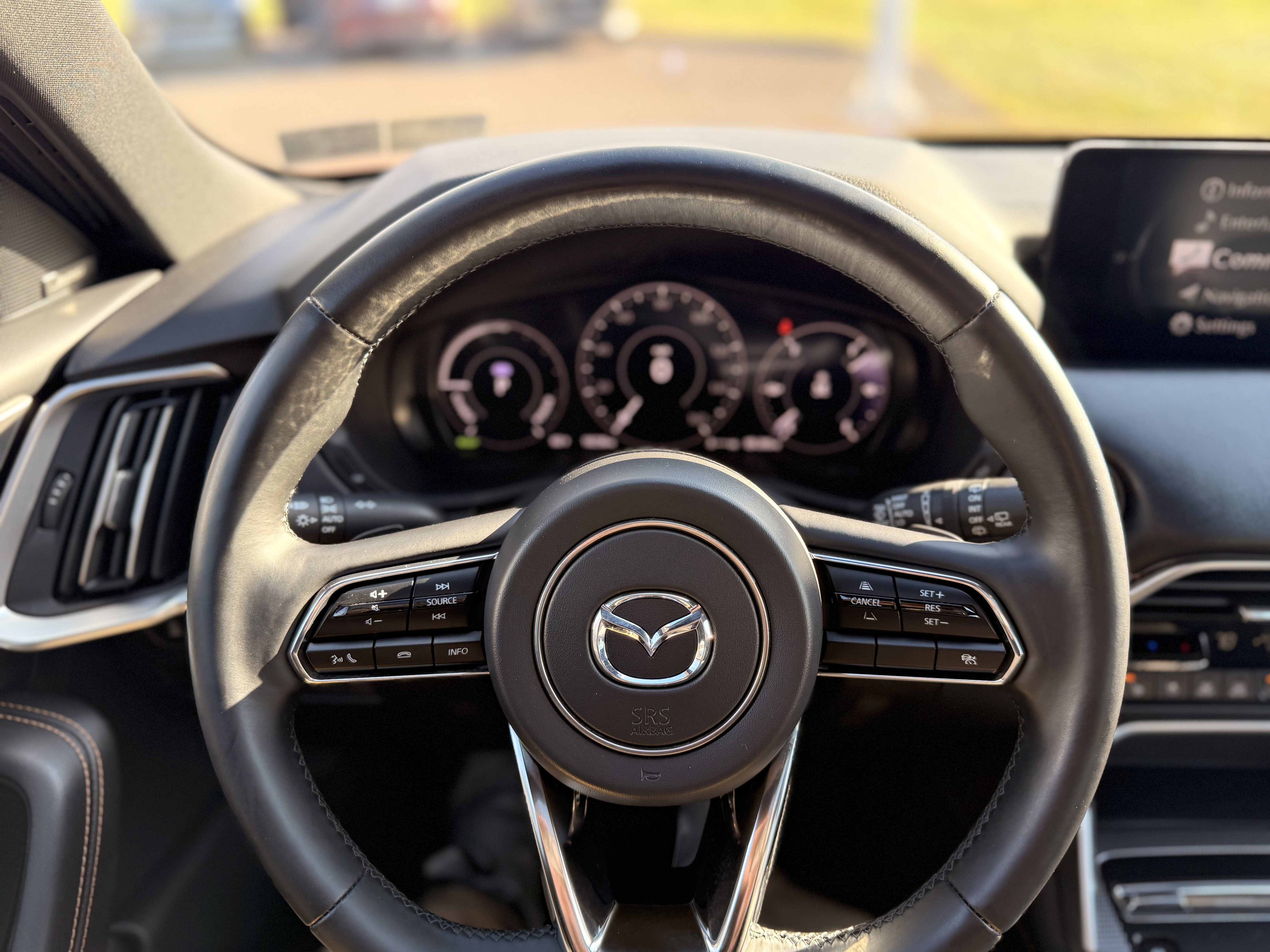 Certified 2024 MAZDA CX-90 Plug-In Hybrid w/ Premium Plus image 24