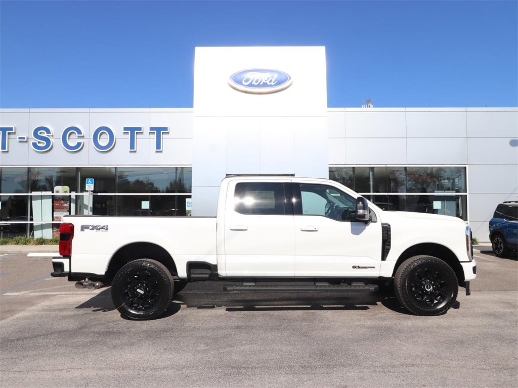 New 2026 Ford F250 Lariat w/ Black Appearance Package image 16