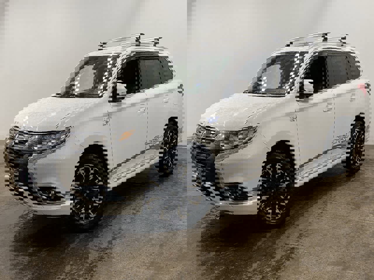 Used 2018 Mitsubishi Outlander GT image 1