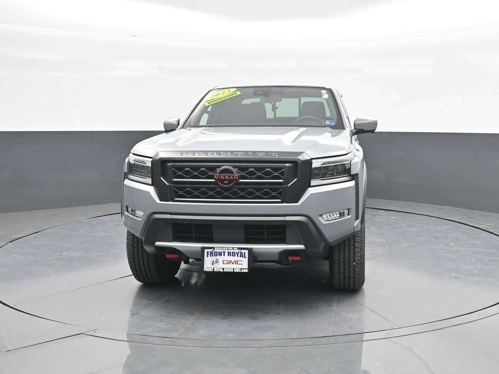Used 2023 Nissan Frontier PRO-4X w/ Pro Convenience Package AWD/4WD image 3