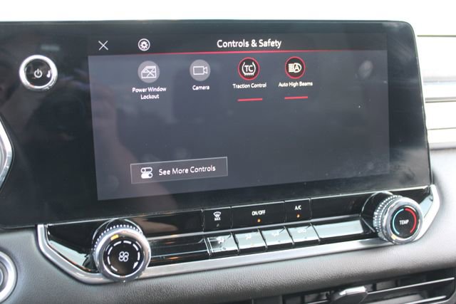 Used 2024 GMC Canyon Elevation image 22