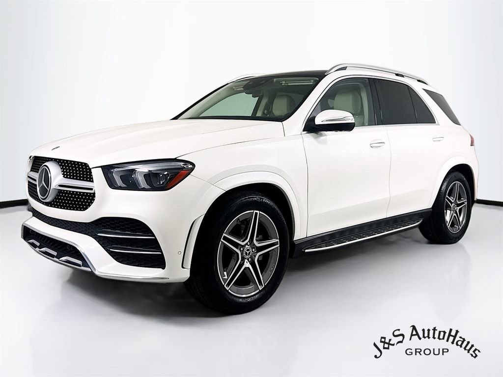 Used 2022 Mercedes-Benz GLE 350 4MATIC w/ AMG Line Exterior image 3