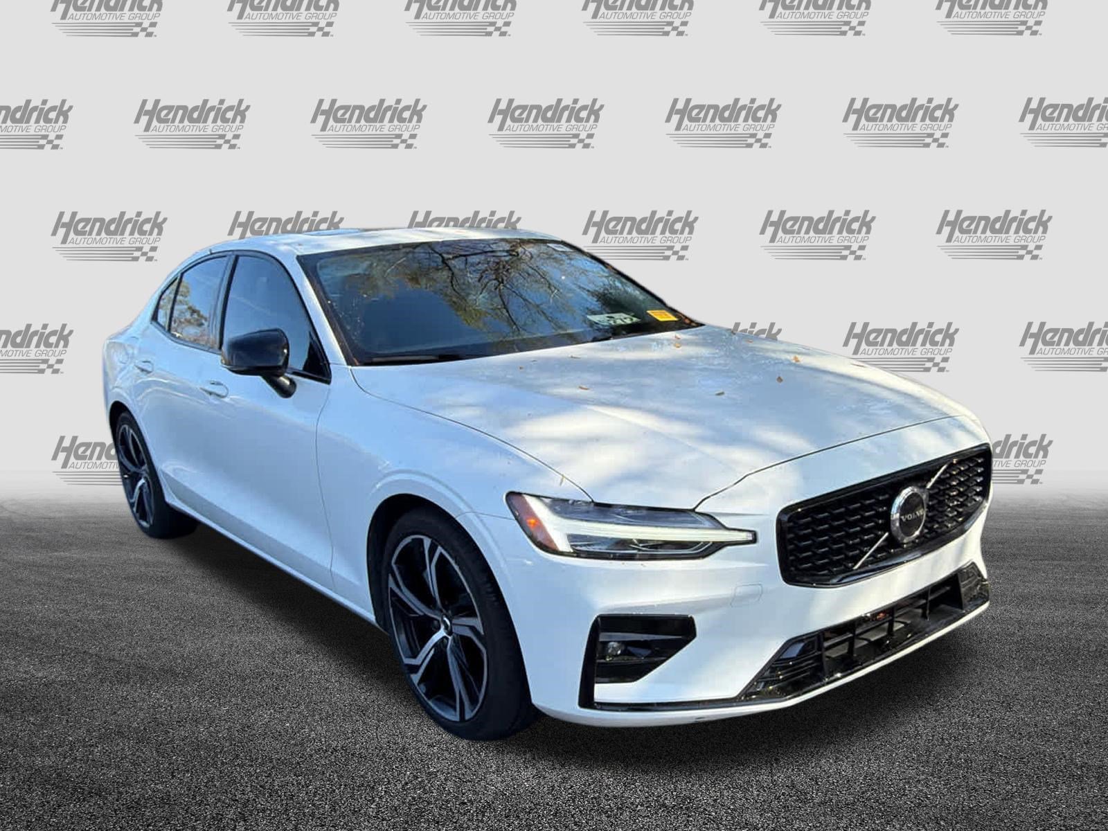 Certified 2024 Volvo S60 B5 Core image 2