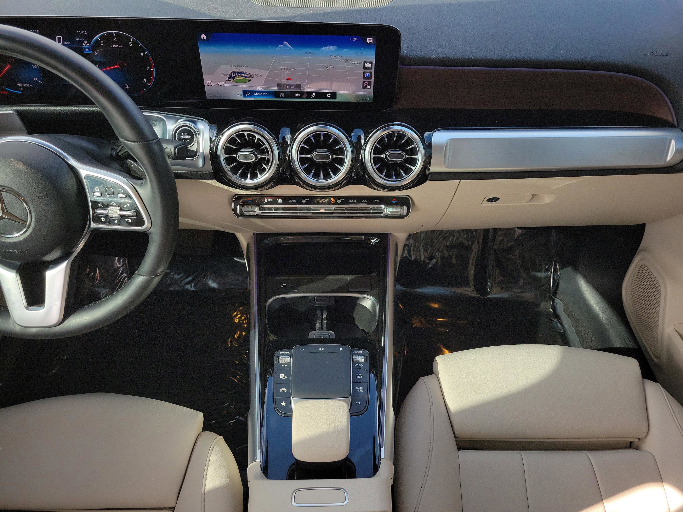 Used 2023 Mercedes-Benz GLB 250 4MATIC image 12