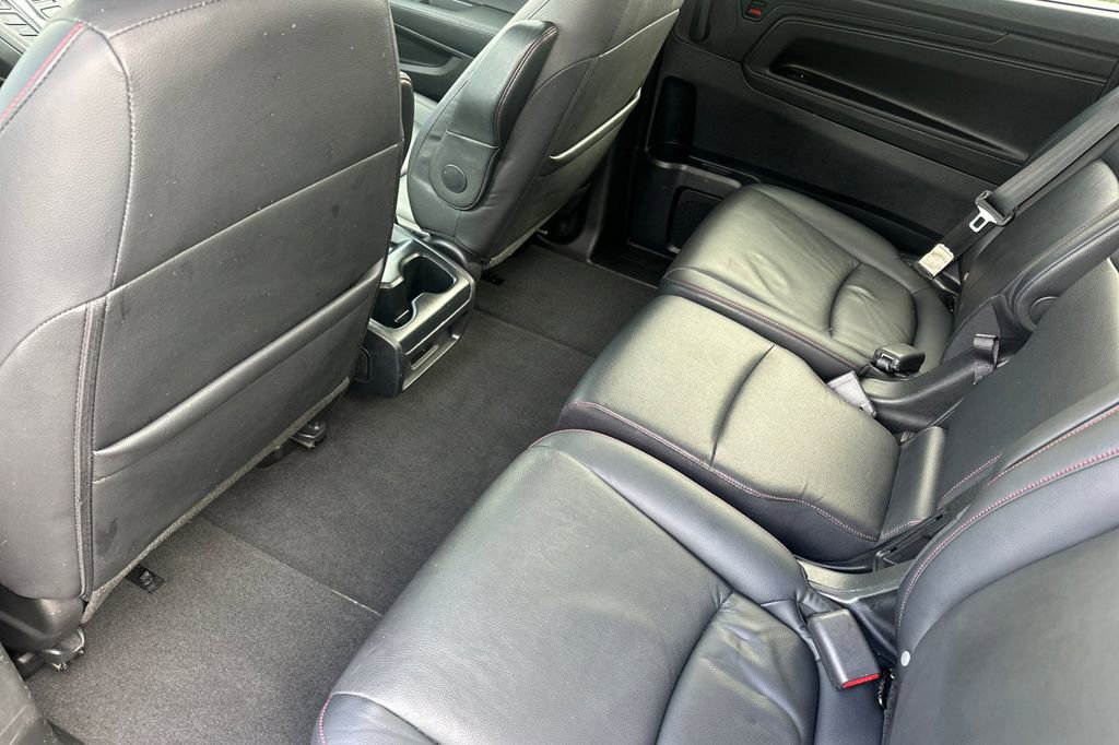 Certified 2023 Honda Odyssey Sport image 12