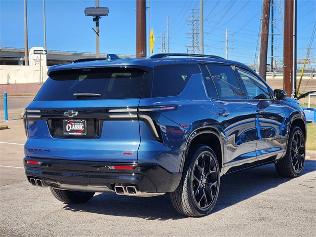 Used 2024 Chevrolet Traverse RS image 7