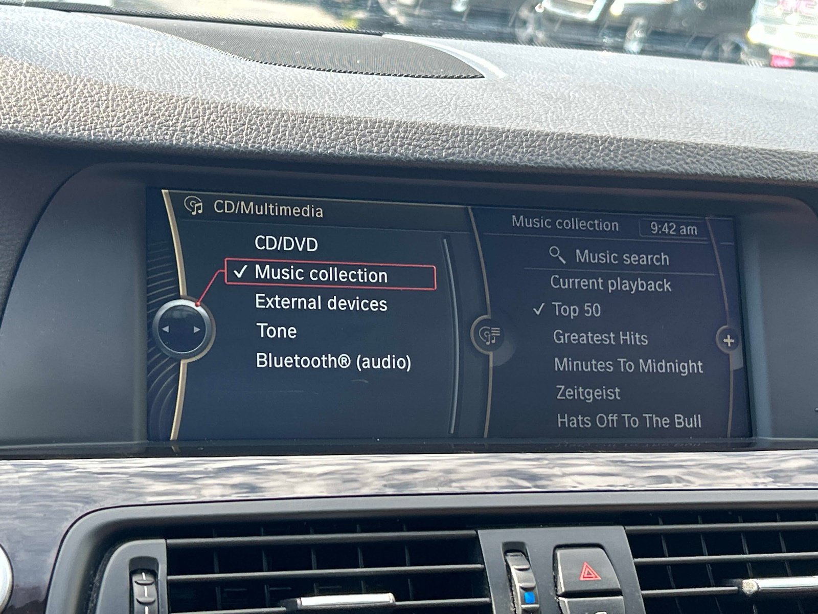 Used 2011 BMW 550i xDrive Sedan AWD/4WD image 30