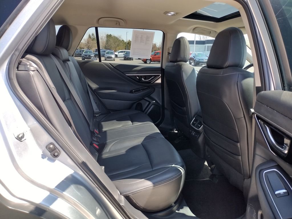 Used 2024 Subaru Outback Touring image 10