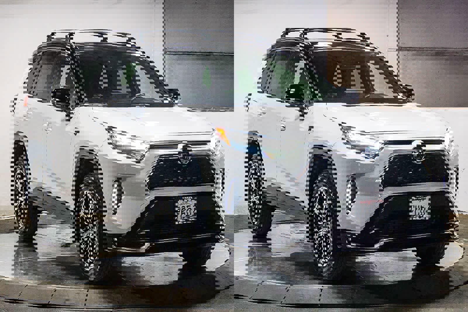 Used 2023 Toyota RAV4 XSE w/ Weather Package image 3