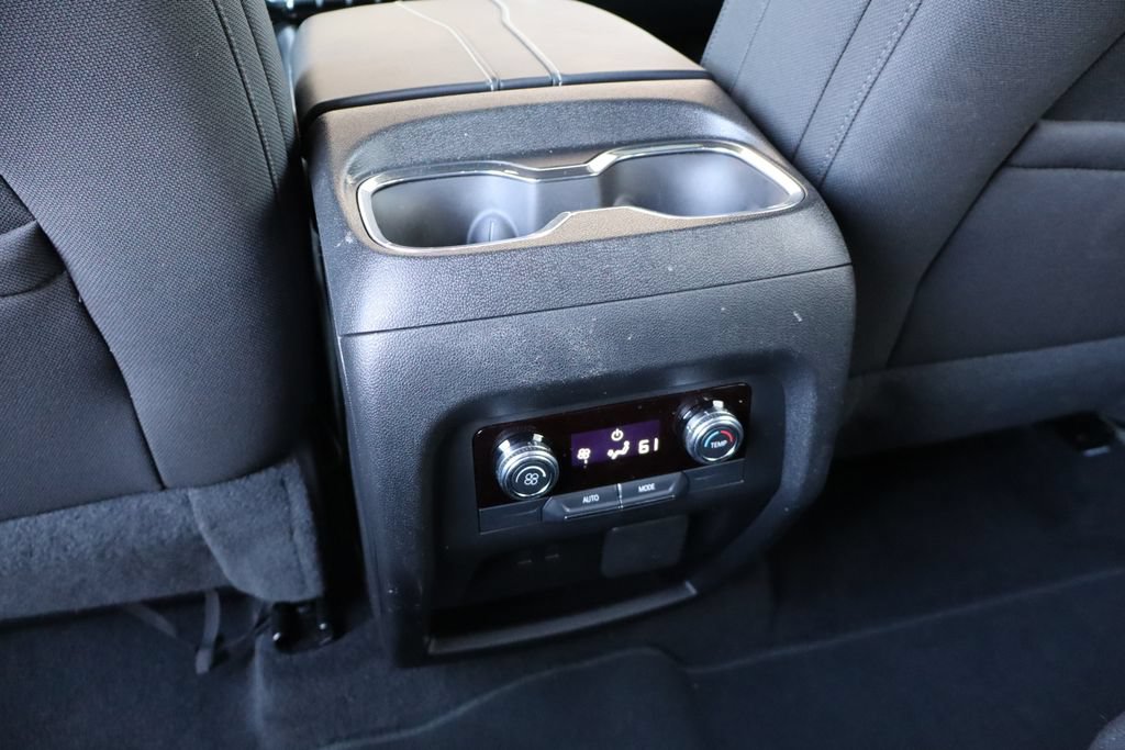 Used 2025 GMC Acadia Elevation FWD image 41