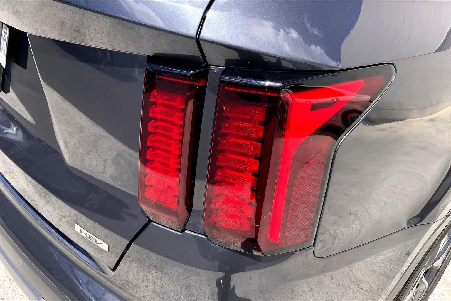 Used 2023 Kia Sorento EX w/ Panoramic Sunroof Package FWD image 32