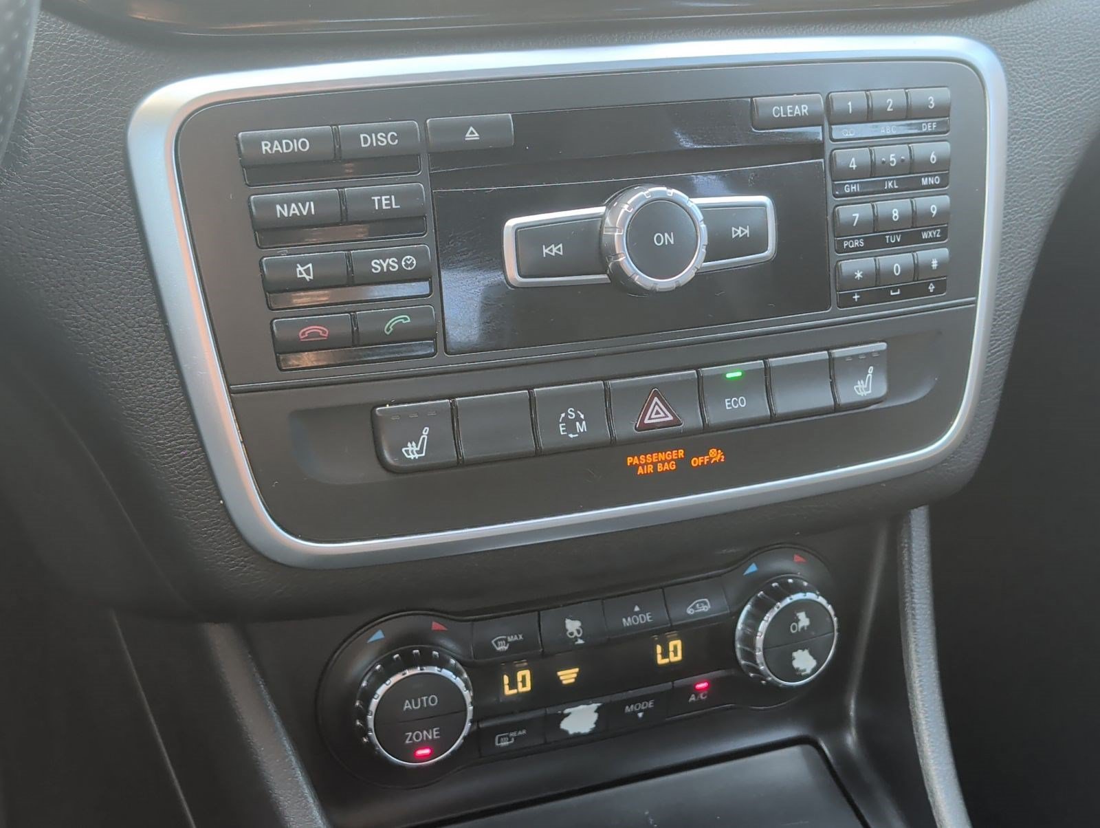 Used 2014 Mercedes-Benz CLA 250 image 19