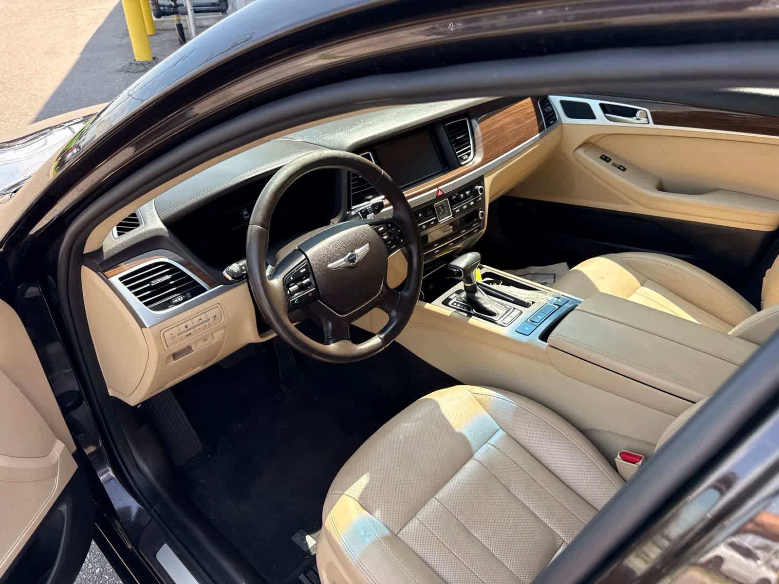 Used 2019 Genesis G80 3.8 AWD/4WD image 9