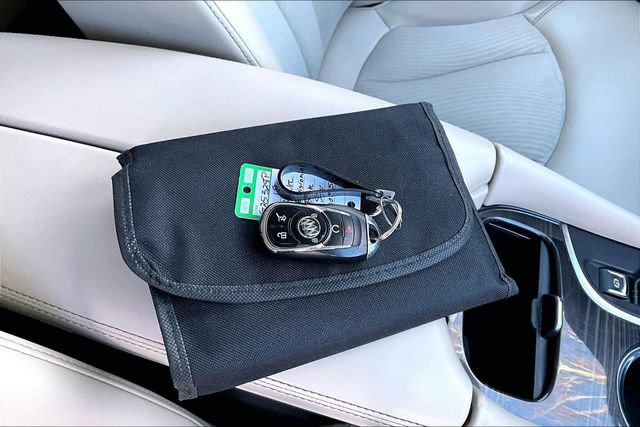 Used 2019 Buick Envision Preferred image 10