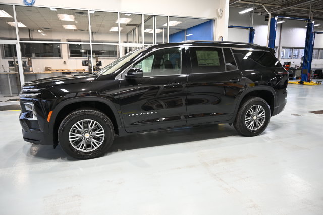 New 2027 Chevrolet Traverse LT w/ Driver Confidence Package AWD/4WD image 7