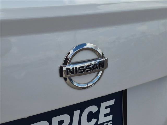 Used 2021 Nissan Versa SV FWD image 29