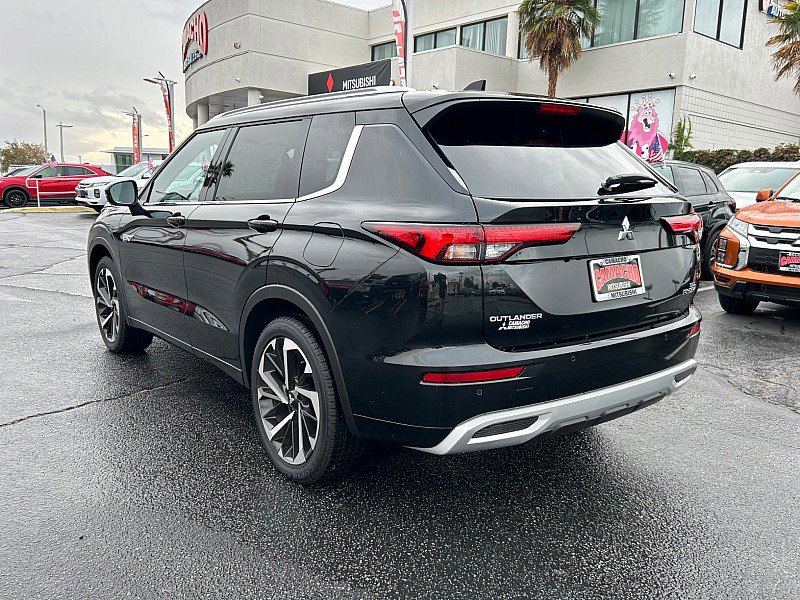 New 2025 Mitsubishi Outlander 4WD Plug-In Hybrid image 6