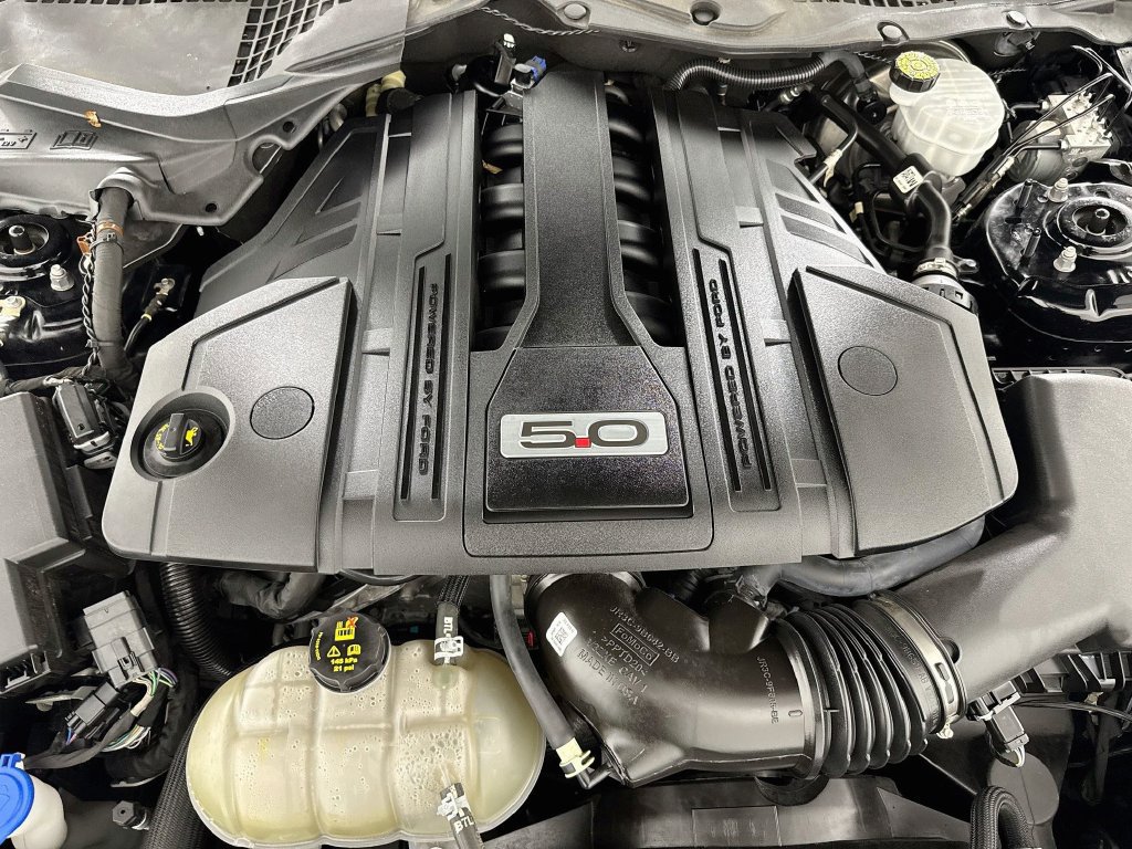 Used 2021 Ford Mustang GT RWD image 32