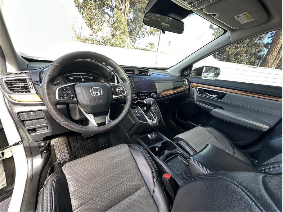 Used 2017 Honda CR-V EX image 2