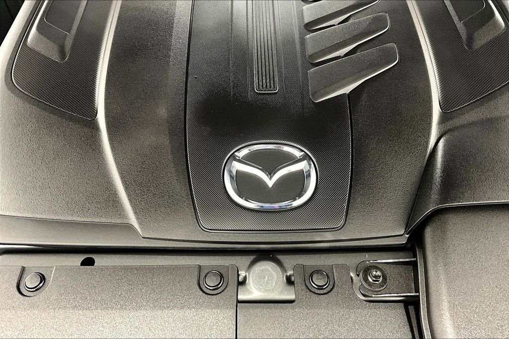 New 2024 MAZDA CX-90 3.3 Turbo w/ Preferred Package image 34