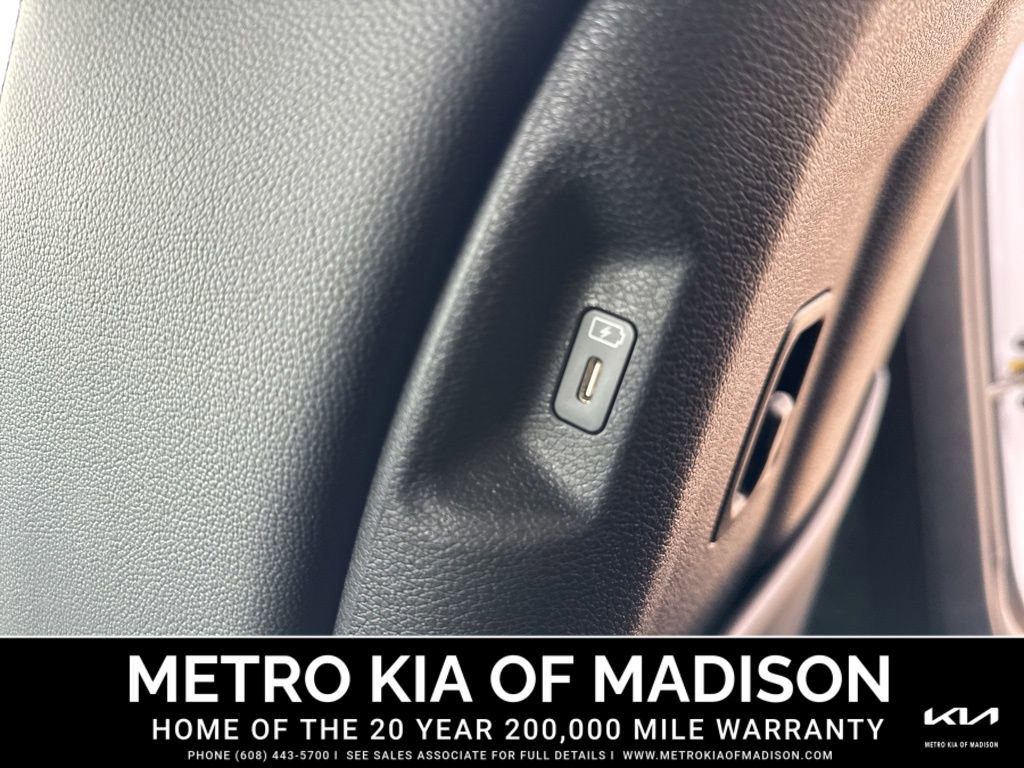 Used 2025 Kia Sportage X-Pro Prestige image 38