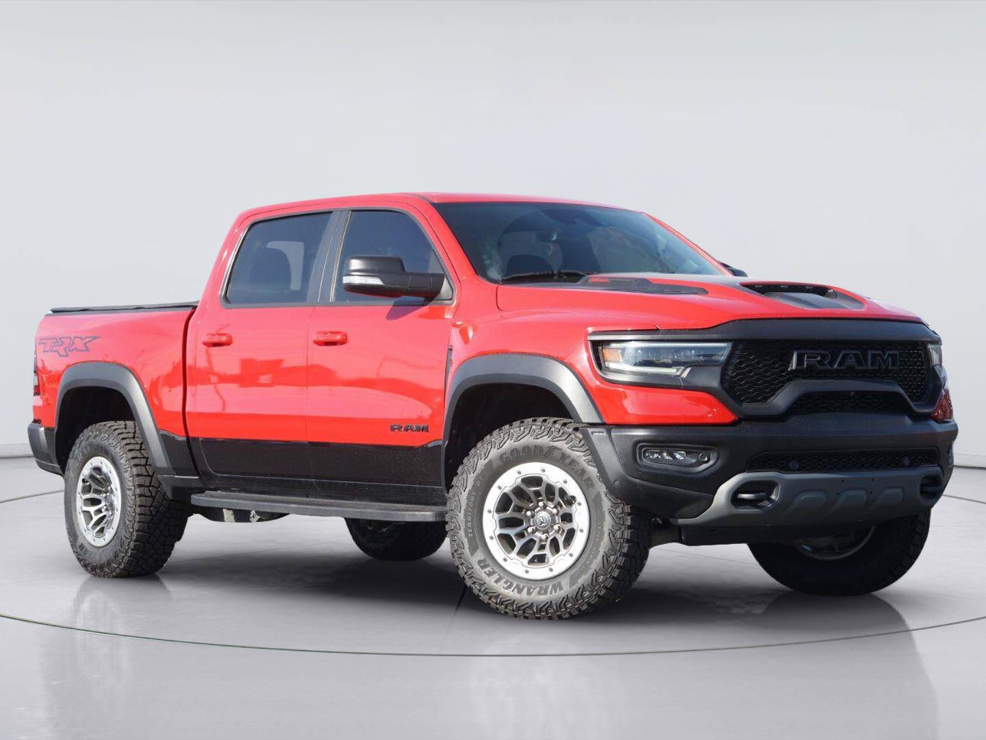 Used 2022 RAM 1500 TRX w/ TRX Level 2 Equipment Group AWD/4WD image 2