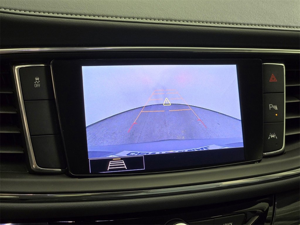 Used 2020 Buick Enclave Premium w/ Sun and Sites Package image 32