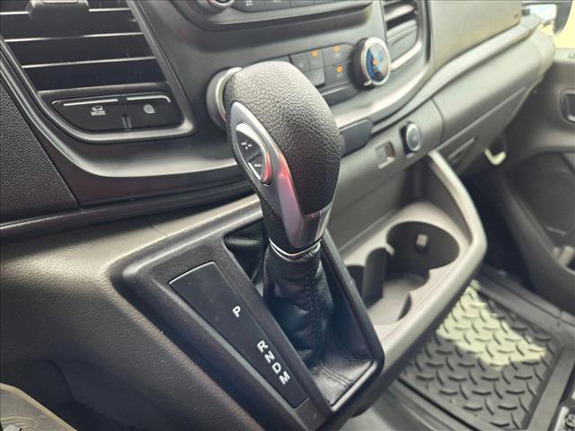 Used 2022 Ford Transit 350 XL image 26